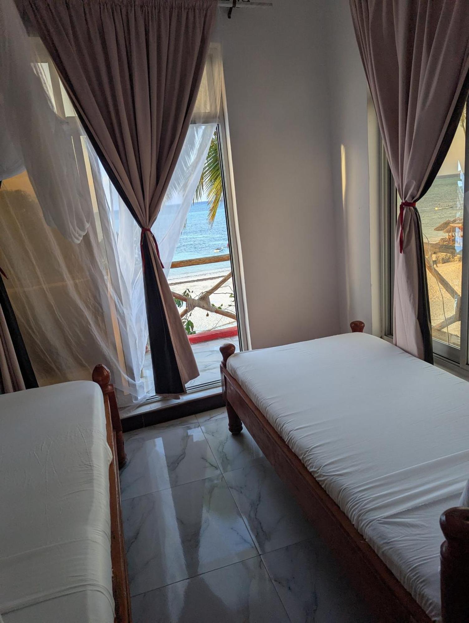 Kassandra And Restaurant Hotel